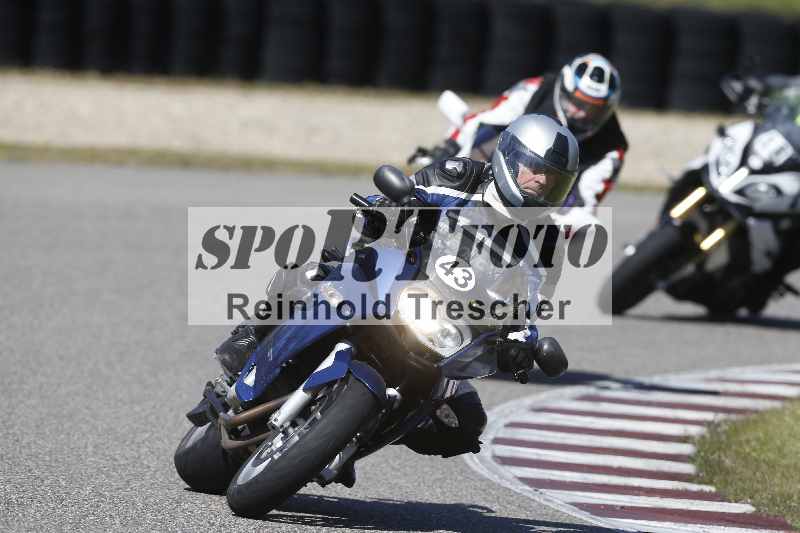 /01 02.04.2026 MAZ ADR/Gruppe gelb Gruppe gruen/43